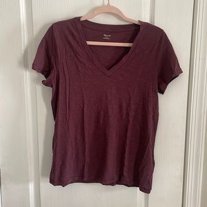 Madewell V neck. Maroon.